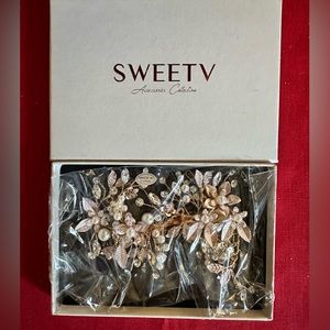 Rose gold wedding hair clip